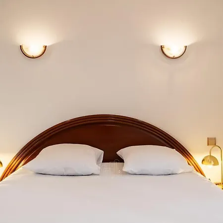 1ere Loge Vieux-port • Meuble Tourisme 4* & Clim *